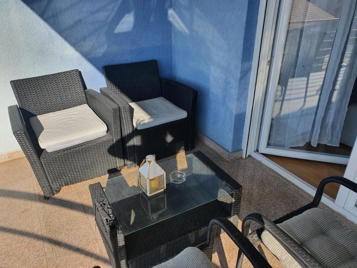 Cozy Two-Bedroom Apartment 자다르 외부 사진